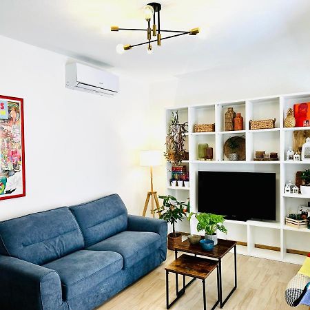 The Beatles Apartment 奧爾比亞 外观 照片